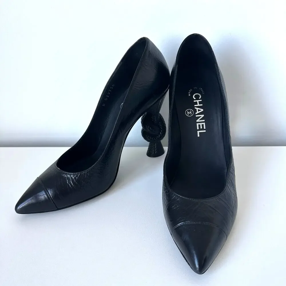 CHANEL 2014 CC Logo Cap Toe Knot Heel Pumps IT 37.5 Black
